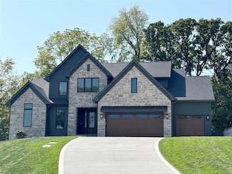 10430 Thorne Dr, Wdm, IA 50266