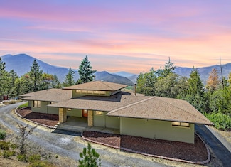 615 Tumbleweed Trail, Jacksonville, OR 97530