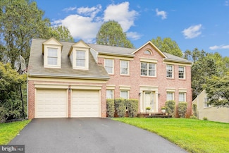 1233 Rowland Dr, Herndon, VA 20170