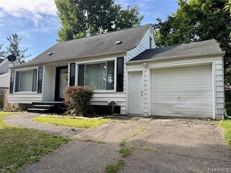 3119 Sherwood Dr, Flint, MI 48503