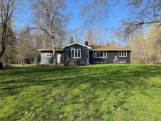 6020 Shady Ln NE, Bemidji, MN 56601
