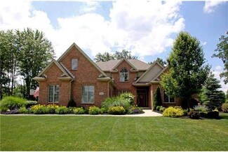 3622 Deer Creek Dr, Maumee, OH 43537