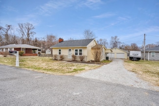 112 N Saltsman Dr, Hopkinsville, KY 42240