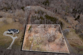 841 Hogans Branch Rd, Hendersonville, TN 37075