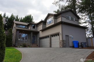 1815 Camas Ave NE, Renton, WA 98056