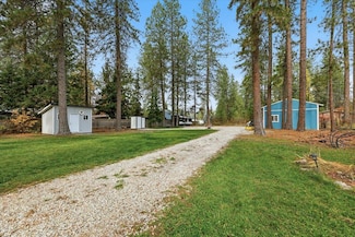 40406 N Shore Dr, Loon Lake, WA 99148