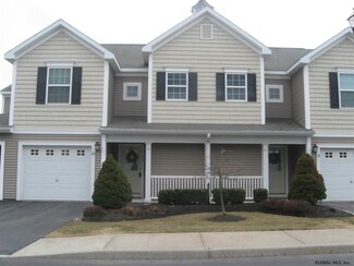 20 Treasures Place, Queensbury, NY 12804