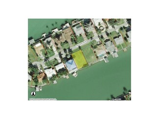 168 W Pago Dr, Naples, FL 34113
