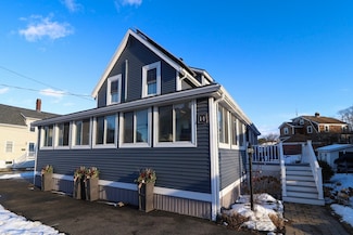 14 Columbus Ave, Salem, MA 01970