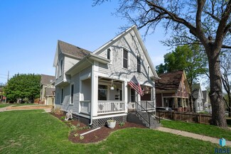 1021 S 1st Ave, Sioux Falls, SD 57105