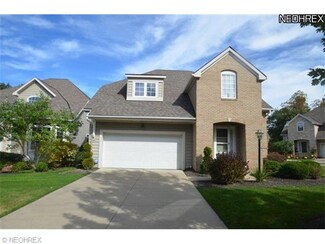3727 Edgehill Dr Unit 7, Cleveland, OH 44121