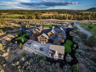 21230 Yeoman Rd, Bend, OR 97701