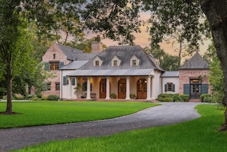 3 E Rivercrest Dr, Houston, TX 77042