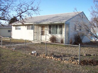 228 W Gum St, Connell, WA 99326