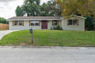 1705 Lake Crest Ave, Brandon, FL 33510