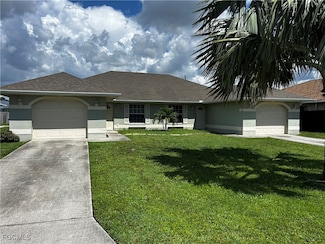 4121 & 4123 SW 7th Place, Cape Coral, FL 33914