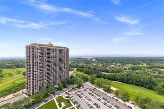 271 Grand Central Pkwy Unit 27N, Oakland Gardens, NY 11364