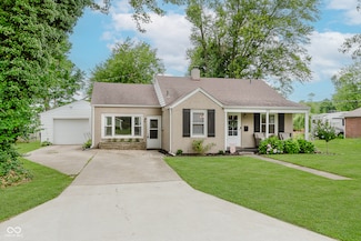 209 N John St, Pendleton, IN 46064