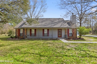 7300 Frank Snell Rd, Moss Point, MS 39562