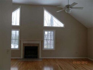 214 Brookfield Rd, Fiskdale, MA 01518