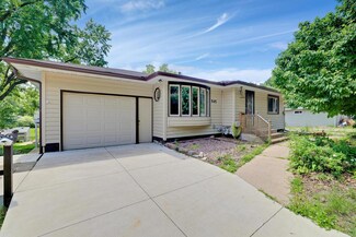 545 4th St W, Hastings, MN 55033