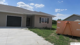 1681 Northland Dr, David City, NE 68632