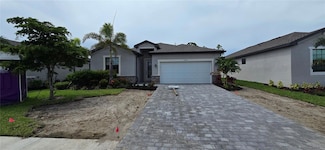 15992 Honey Suckle St, Port Charlotte, FL 33953