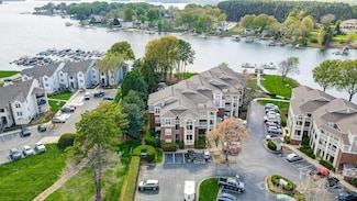 7836 Village Harbor Dr, Cornelius, NC 28031