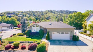 2004 NW Sarum Cir, Grants Pass, OR 97526