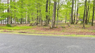 105 Summit Place, Hawley, PA 18428