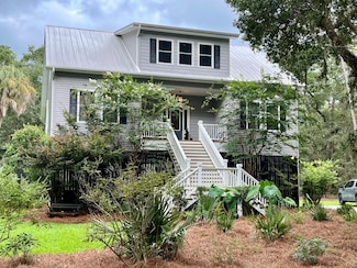 861 Edding Creek Dr, Edisto Island, SC 29438