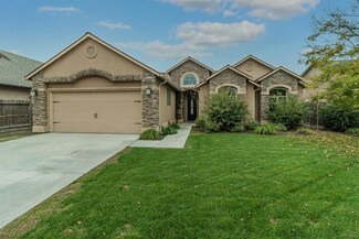 2855 25th Ave, Kingsburg, CA 93631