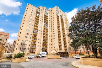 1211 S Eads St Unit 602, Arlington, VA 22202