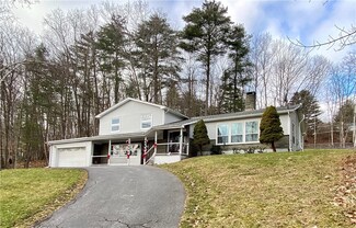 7 College Park Dr Unit 9, Oneonta, NY 13820