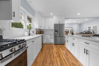 337 S Windham Rd, Willimantic, CT 06226