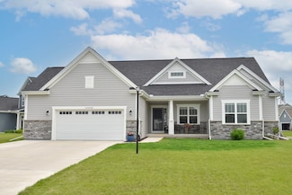 W197N5080 Cypress Ct, Menomonee Falls, WI 53051