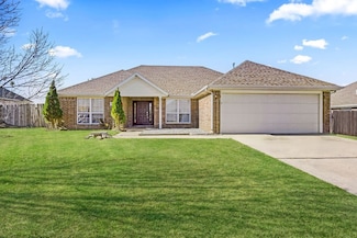 814 Colley St, Lowell, AR 72745