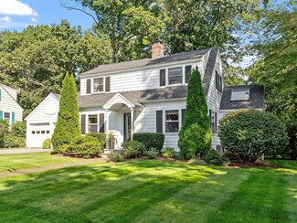 7 Lincoln Cir, Andover, MA 01810