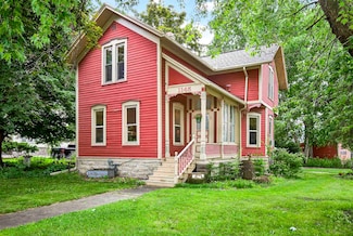 1145 Elmwood Ave, Oshkosh, WI 54901