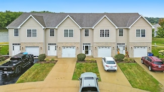 1613 Riverside Cir, Dixon, IL 61021