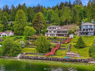 17484 S Angeline Ave NE, Suquamish, WA 98392