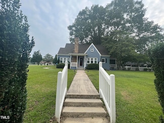 601 Aiken Pkwy, Fuquay Varina, NC 27526
