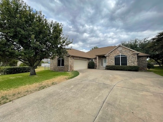 165 Turkey Run, Meadowlakes, TX 78654