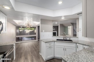 3030 N Hayden Rd Unit 16, Scottsdale, AZ 85251