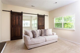 1323 Westbrooke St, Lawrence, KS 66049