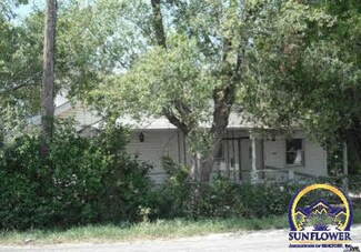 539 SE Dupont Rd, Tecumseh, KS 66542