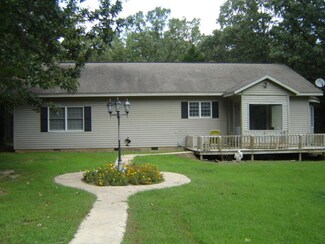 12868 Stow Dr, Licking, MO 65542