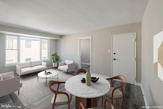 742 Brandywine St SE Unit 302, Washington, DC 20032
