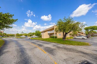 9101 Sunrise Lakes Blvd Unit 216, Sunrise, FL 33322