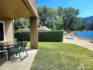1 Lakeside 715-D, Manson, WA 98831